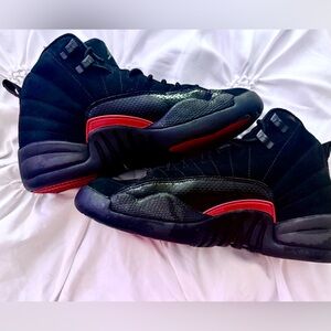 Air Jordan 12 rush pink black retro 6.5 youth worn once